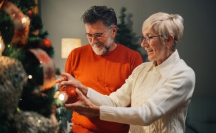Balancing Holiday Traditions and Caregiving Responsibilities