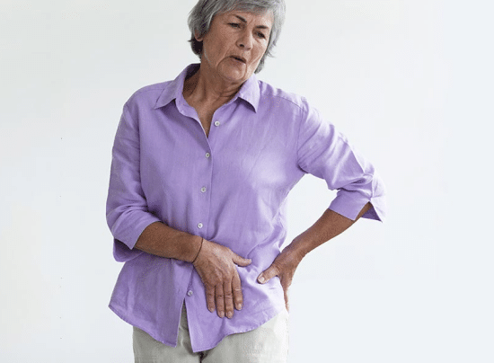 Hip Pain in Seniors (Causes, Treatment & When Do You Need to See a Doctor)