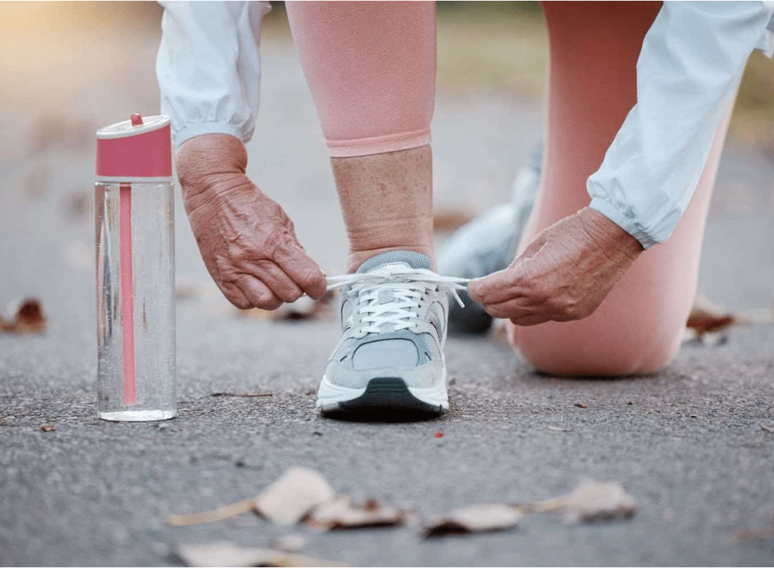 How to Stay Active in Your Golden Years: Choosing the Right Walking Shoes